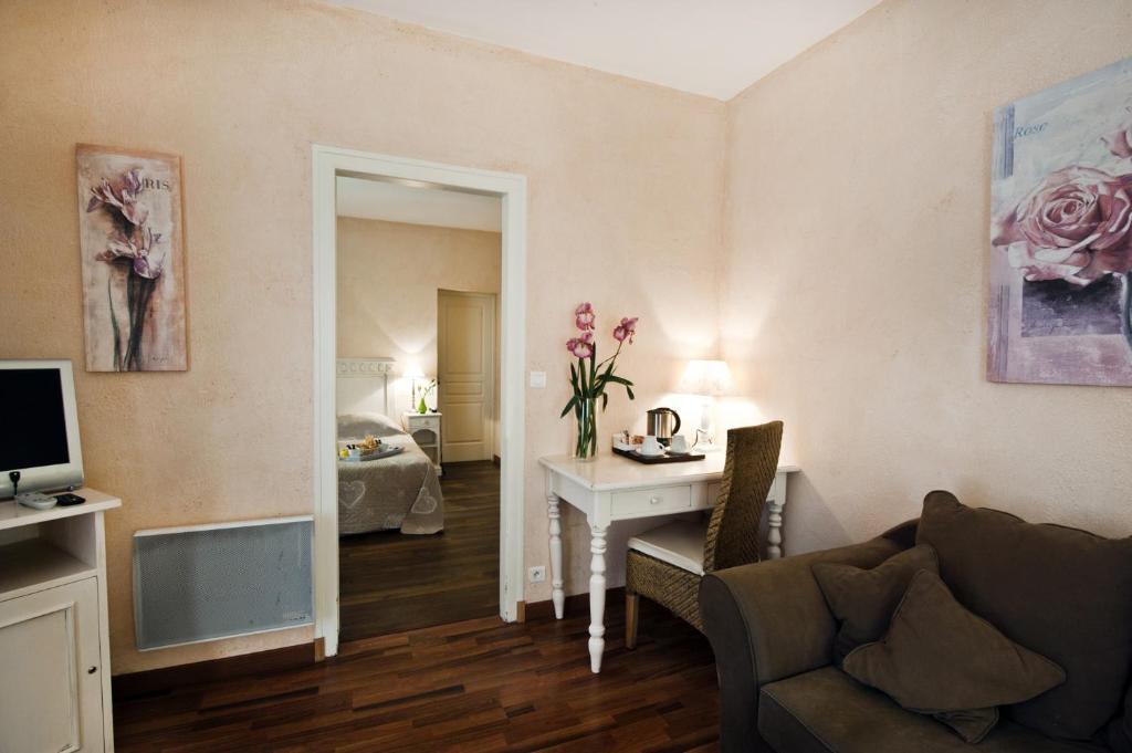 Hotel Logis Le Quai Fleuri Les Villages Voveens Pokój zdjęcie