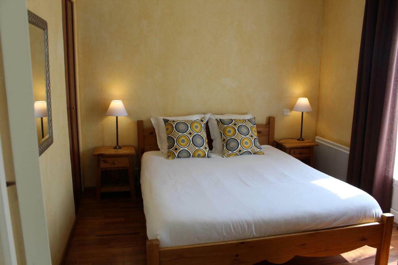 Hotel Logis Le Quai Fleuri Les Villages Voveens Zewnętrze zdjęcie
