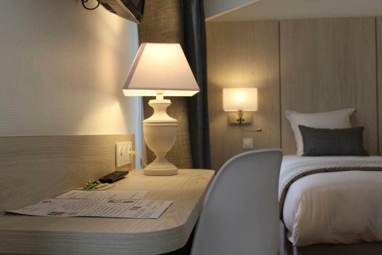 Hotel Logis Le Quai Fleuri Les Villages Voveens Zewnętrze zdjęcie